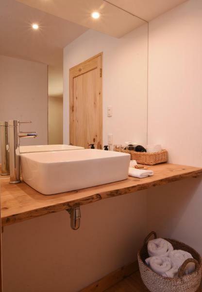 Raices Bed And Breakfast Coyhaique Eksteriør billede